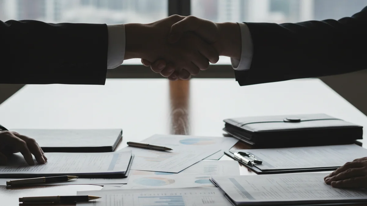 Representació abstracta de negociacions polítiques o documents financers sobre una taula.