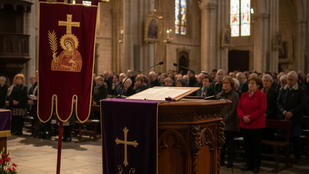 Imagen genérica del interior de una iglesia gótica durante una conferencia institucional.