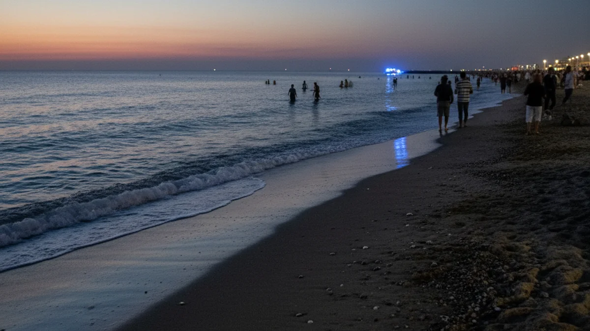 Generic image of Somorrostro beach in Barcelona during twilight.