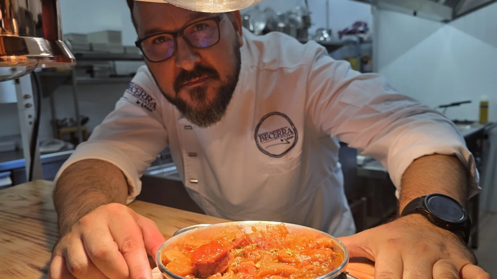 El Casino Restobar by Group Becerra celebra un any amb una proposta gastronòmica versàtil, de qualitat i amb identitat.