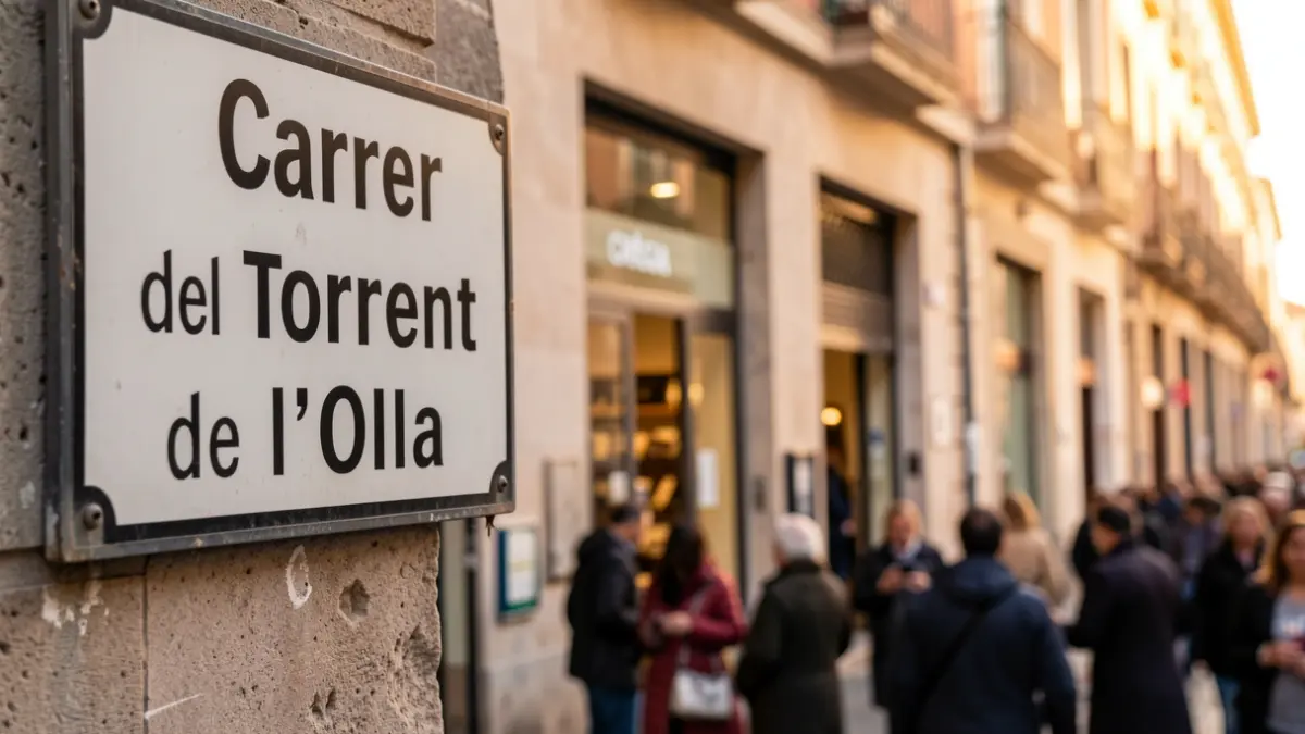 Senyal de carrer al districte de Gràcia, Barcelona.