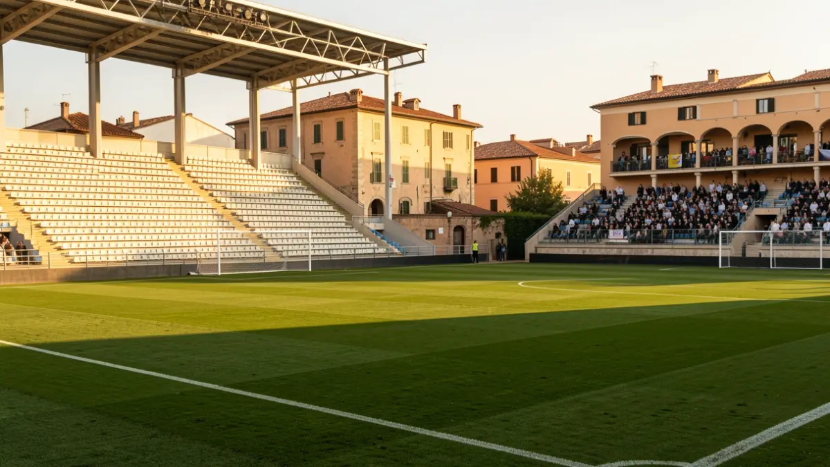 Imatge genèrica d'un estadi de futbol buit al capvespre.