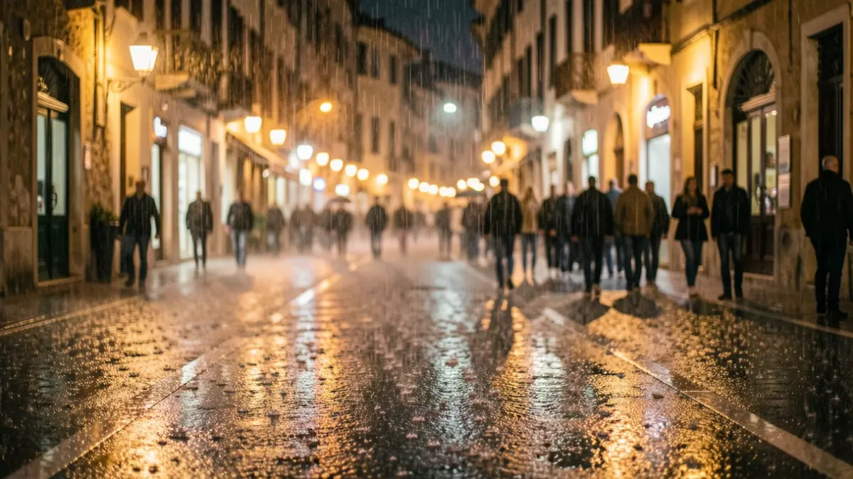 Imatge genèrica de pluja intensa sobre un carrer urbà.