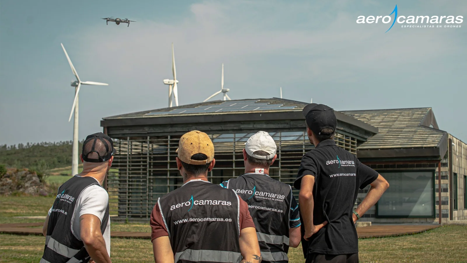 Cada cop més sectors comencen a demanar pilots de drons especialitzats