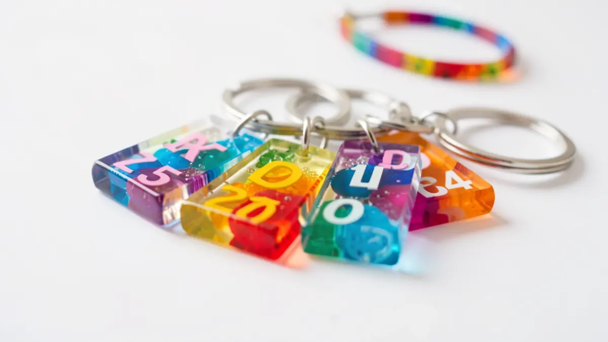 Image of personalized keychains made with epoxy resin.