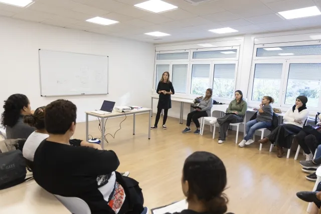 Sessió del programa Cures i Comunitat a Tona (arxiu)