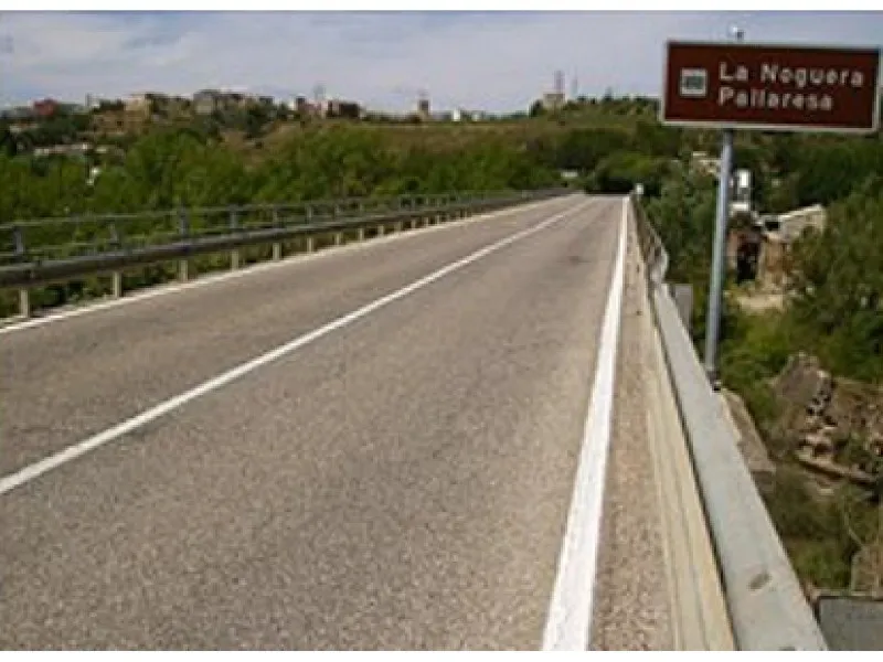 Territori licita obres per millorar el pont de la C-1412b a Tremp per 2 MEUR